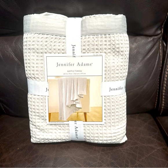 Jennifer Adams Other - Jennifer Adams All Season Classic Waffle Weave Throw 60” x 70” Silver Gray